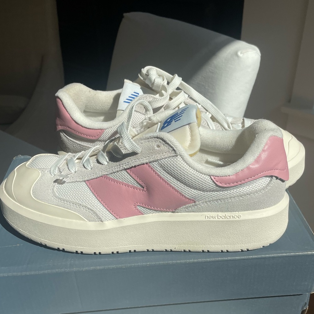 NWT WOMENS BEW BALANCE PINK 9.5